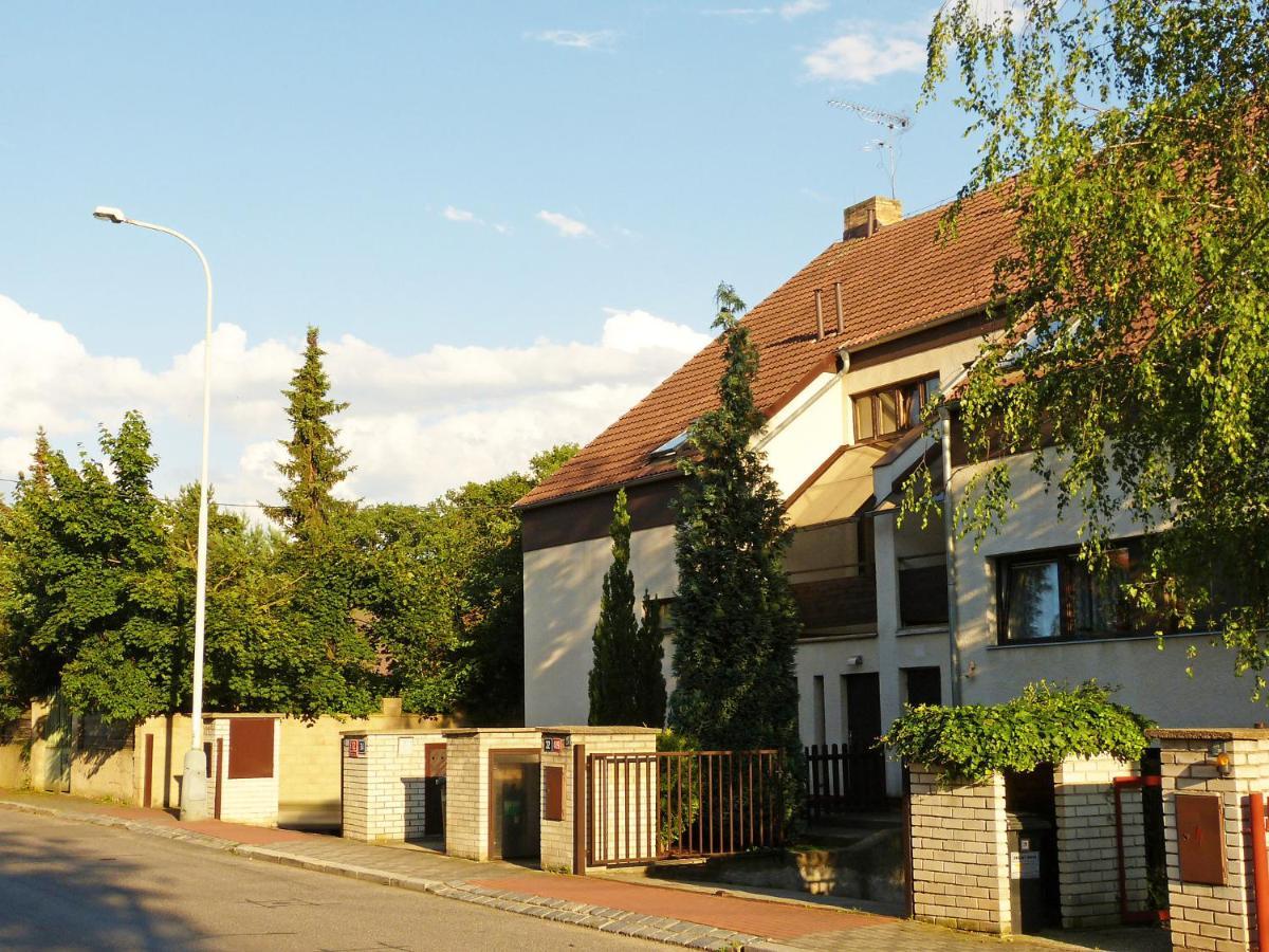 Apartment Hodkovicky By Interhome Prague Exterior photo